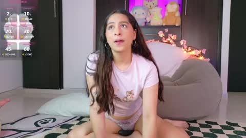 Snapshot of aixatrista1 chatting on 05-18-26, 11:32 AIXA online show from 05-18-26, 11:32