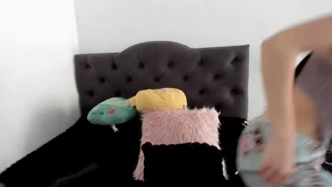 Snapshot of aizen_myo chatting on 11-15-25, 06:59 Aizen My- online show from 11-15-25, 06:59