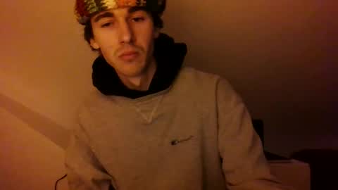 aj21999727 online show from 11-27-25, 03:58