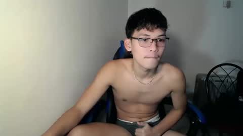 Snapshot of aj_daksxx chatting on 02-25-26, 01:54 aj_daksxx online show from 02-25-26, 01:54