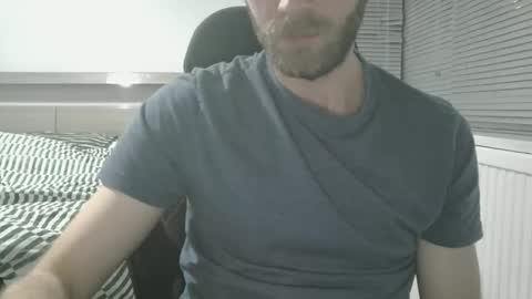 Snapshot of ajc393 chatting on 02-04-26, 09:42 ajc393 online show from 02-04-26, 09:42