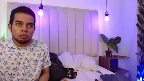 aji_golds online show from 06-10-26, 08:08