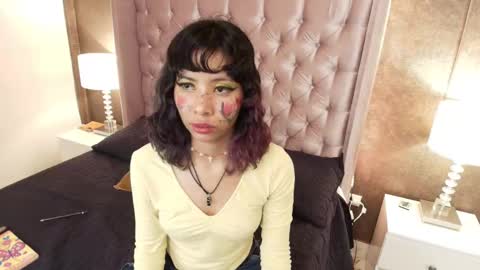 Snapshot of akane_uwu chatting on 02-25-25, 04:42 A K A N E U W U online show from 02-25-25, 04:42