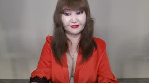 Snapshot of akanire chatting on 07-25-26, 03:42 Shelly online show from 07-25-26, 03:42