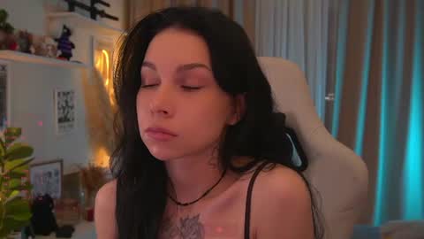 Akaruiiii online show from 07-05-26, 11:45