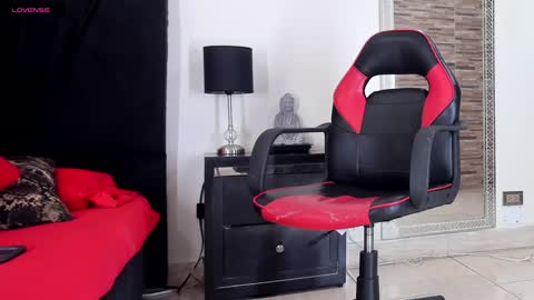 Akemi online show from 02-04-25, 08:59