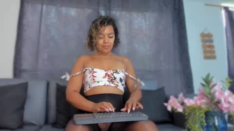 Akenda online show from 02-26-25, 12:36