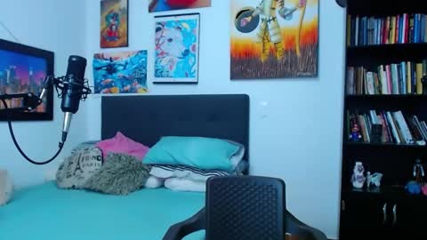 akiles online show from 03-01-25, 01:22