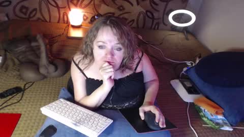 Snapshot of akindmodel chatting on 01-26-25, 05:45 Natalie online show from 01-26-25, 05:45