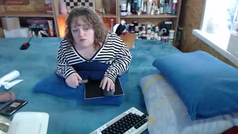 Snapshot of akindmodel chatting on 10-27-25, 06:28 Natalie online show from 10-27-25, 06:28