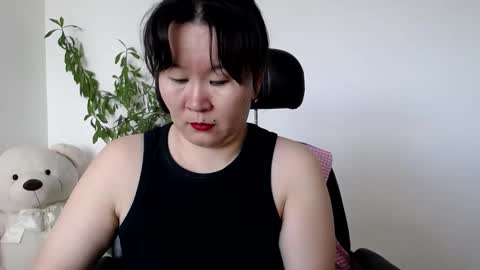 Snapshot of akira_xx chatting on 05-20-26, 02:29 Akira online show from 05-20-26, 02:29