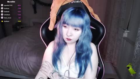 Snapshot of akirahartyx chatting on 01-04-25, 02:35 akirahartyx online show from 01-04-25, 02:35