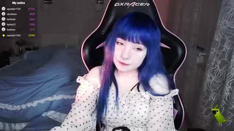 Snapshot of akirahartyx chatting on 02-18-25, 01:55 akirahartyx online show from 02-18-25, 01:55