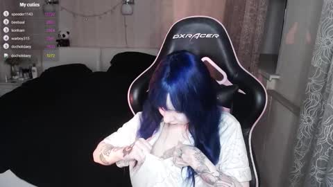 Snapshot of akirahartyx chatting on 02-05-26, 03:27 akirahartyx online show from 02-05-26, 03:27