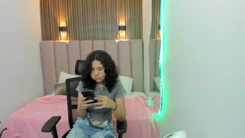Snapshot of akirahayami chatting on 07-17-26, 12:01 AkiraHayami online show from 07-17-26, 12:01