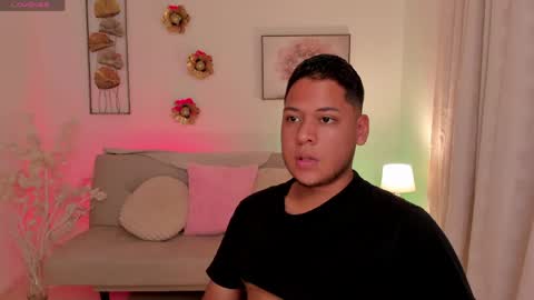 Akoon online show from 04-24-26, 02:58