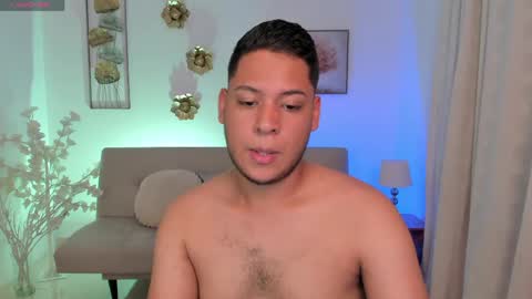 Akoon online show from 04-25-26, 02:14