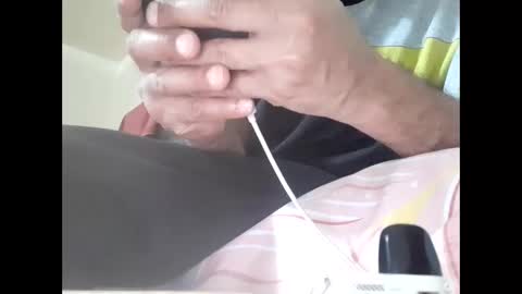 Brown arab man online show from 05-26-26, 10:17