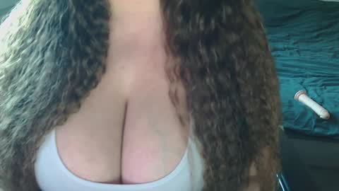 Snapshot of alabama1_ chatting on 02-05-25, 12:49 Alisha online show from 02-05-25, 12:49