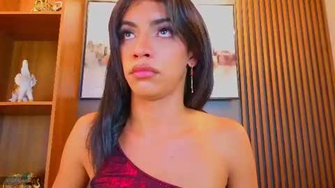 Snapshot of alahia__rodriguez chatting on 07-11-26, 09:27 Alahia Rodriguez online show from 07-11-26, 09:27