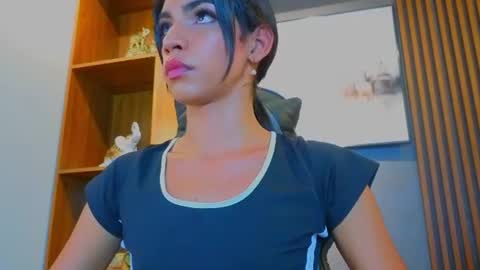 Snapshot of alahia__rodriguez chatting on 07-17-26, 06:57 Alahia Rodriguez online show from 07-17-26, 06:57