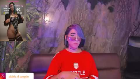 Snapshot of alahia_dangelo_ chatting on 12-03-25, 05:33 ALAHIA online show from 12-03-25, 05:33