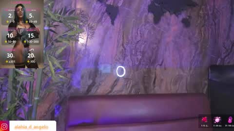 Snapshot of alahia_dangelo_ chatting on 01-07-26, 05:37 ALAHIA online show from 01-07-26, 05:37