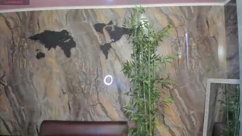 Snapshot of alahia_dangelo_ chatting on 05-03-26, 03:51 ALAHIA online show from 05-03-26, 03:51