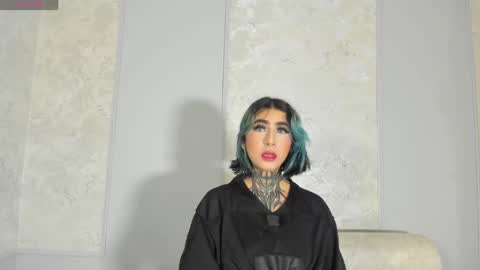 Snapshot of alahia_dangelo_ chatting on 06-09-26, 05:46 ALAHIA online show from 06-09-26, 05:46
