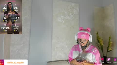 Snapshot of alahia_dangelo_ chatting on 07-13-26, 05:38 ALAHIA online show from 07-13-26, 05:38