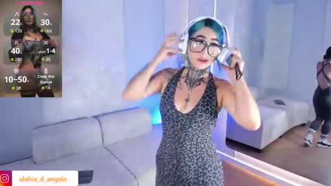 Snapshot of alahia_dangelo_ chatting on 07-22-26, 05:49 ALAHIA online show from 07-22-26, 05:49