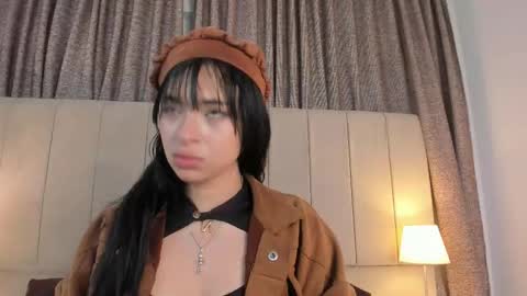 alahia_hank online show from 10-17-25, 06:43