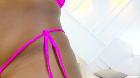 Snapshot of alaia_colins chatting on 06-26-26, 02:05 alaia_colins online show from 06-26-26, 02:05