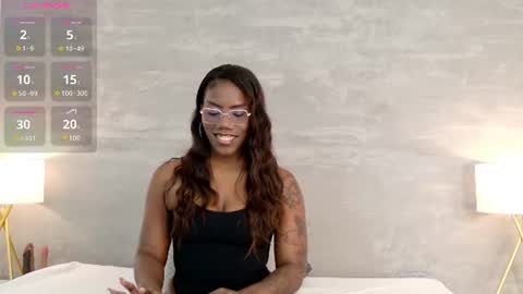 Snapshot of alaia_colins chatting on 06-27-26, 01:43 alaia_colins online show from 06-27-26, 01:43