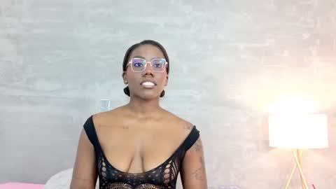 Snapshot of alaia_colins chatting on 07-10-26, 02:16 alaia_colins online show from 07-10-26, 02:16