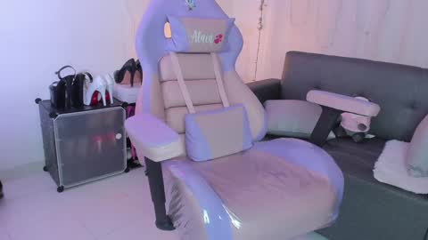 Alaia online show from 01-30-25, 08:31