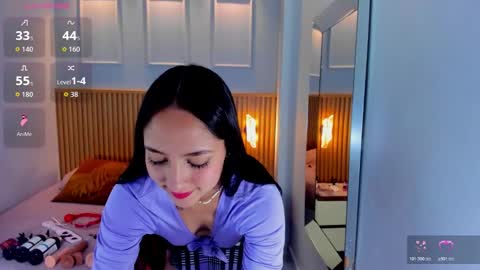 Snapshot of alaialester chatting on 01-06-26, 07:28 A L A I A online show from 01-06-26, 07:28