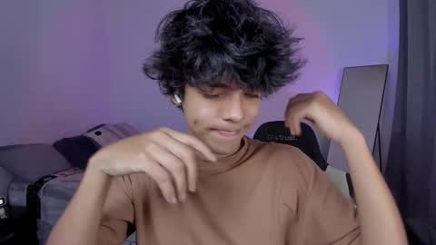 Snapshot of alan18n chatting on 03-04-26, 02:39 alan18n online show from 03-04-26, 02:39