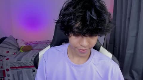 Snapshot of alan18n chatting on 03-09-26, 11:31 alan18n online show from 03-09-26, 11:31