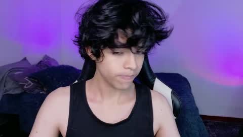 Snapshot of alan18n chatting on 05-22-26, 12:29 alan18n online show from 05-22-26, 12:29