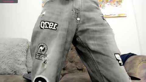 alan_blacke online show from 11-17-25, 01:06