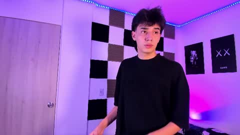 Alan Boy online show from 08-07-26, 02:46
