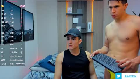 Alan  Kevin can we reach 100 thumbs up please guys  online show from 02-03-26, 07:08