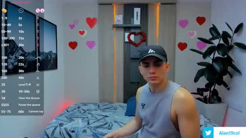 Alan  Kevin can we reach 100 thumbs up please guys  online show from 02-11-26, 07:08