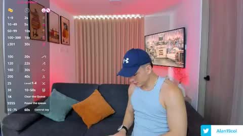 Alan  Kevin can we reach 100 thumbs up please guys  online show from 06-27-26, 11:48