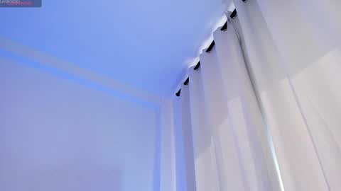Snapshot of alan_rosee chatting on 09-19-25, 01:34 Alan online show from 09-19-25, 01:34