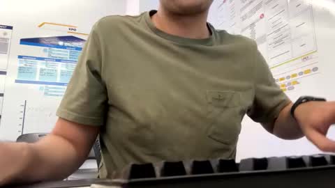 Snapshot of alan_sa chatting on 12-05-25, 03:20 Alan online show from 12-05-25, 03:20