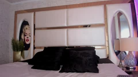 ---Alan--- online show from 04-11-26, 04:17