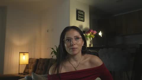 Alana Gasparini online show from 11-16-25, 02:06