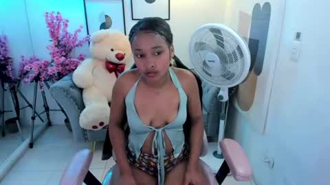 Alana  online show from 07-11-26, 04:04